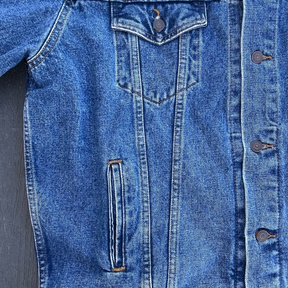 Vintage Levi’s 70507 Blue Denim Trucker Jacket 90s Copper Buttons Batwing Tag XL - Picture 3 of 9